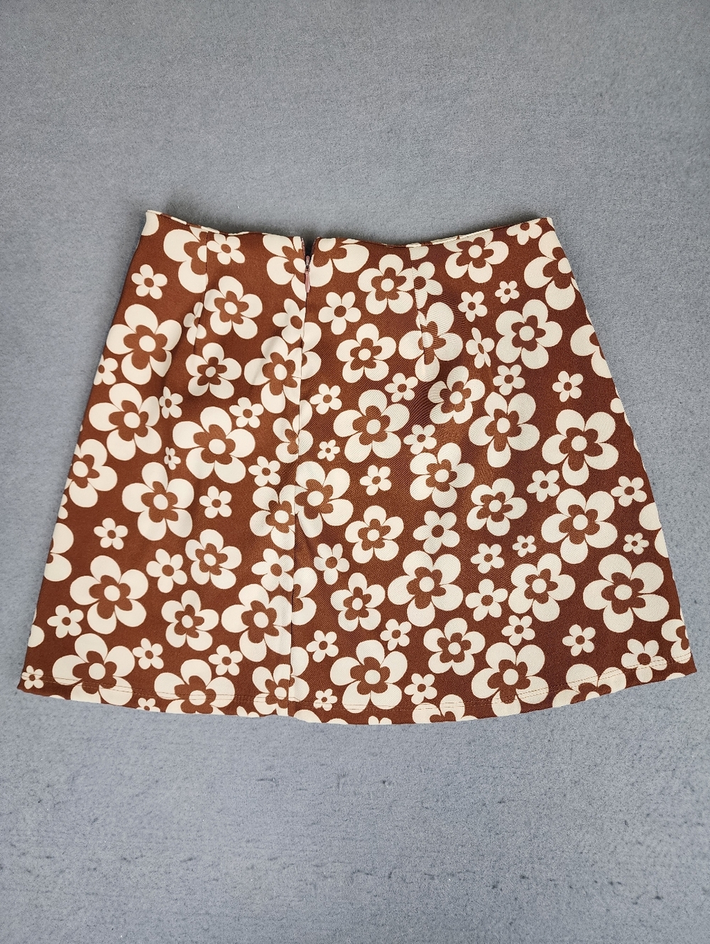 Altar'd State Brown & Cream Floral A-Line Mini Skirt Retro Style Small - Picture 4 of 10